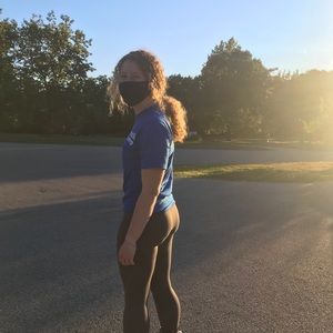 Meet your Posher, Larkin